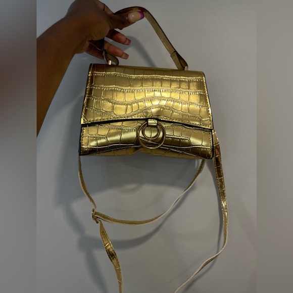 Gold Crocodile-Embossed Crossbody Bag - Picture 4 of 4